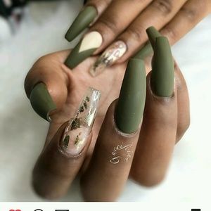 Meet your Posher, Briza